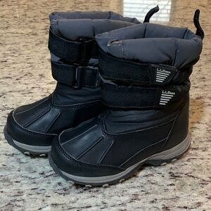 L.L. Bean Kids Black and Gray Snow Boots